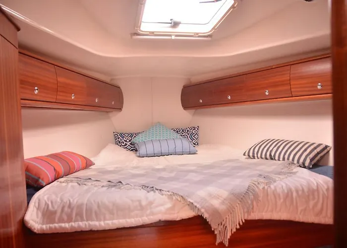 Båthotell Veleiro Oceanico De 12 M *