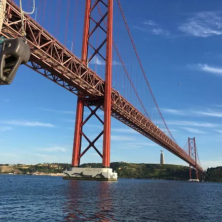 Veleiro Oceanico De 12 M ספינת מלון ליסבון